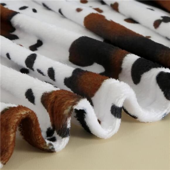 Flannel Fleece Throw Blanket for Couch, Cow Print Blanket for Adult, Fuzzy Cozy - Picture 5 of 7